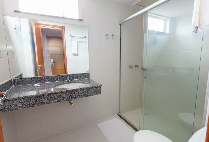 غرفة قياسية, Rede Andrade Hangar