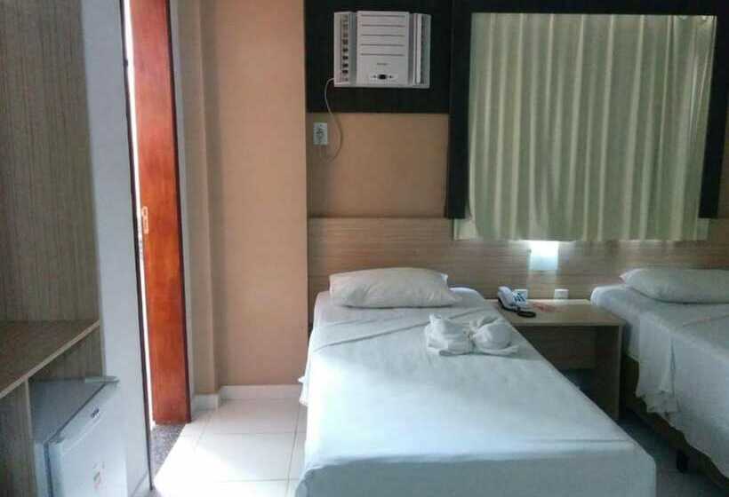 غرفة قياسية, Rede Andrade Hangar