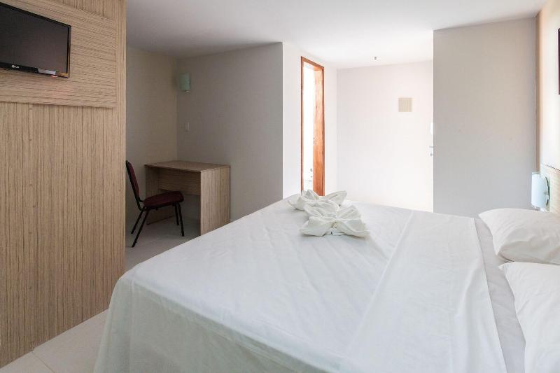 غرفة قياسية فردية, Rede Andrade Hangar