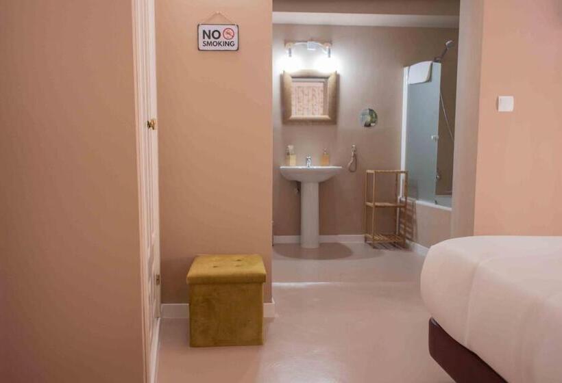 اتاق استاندارد یک تخته با بالکن, Almunia