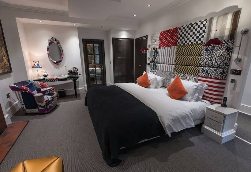 סוויטה, The Exhibitionist