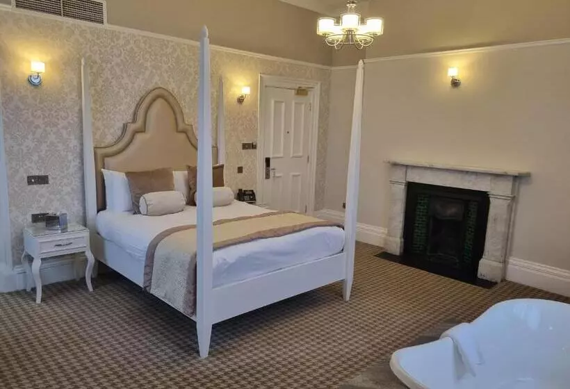 マスタースイートルーム, Wroxall Abbey