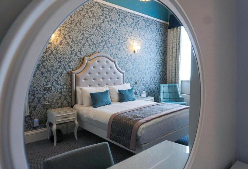 高级大房间, Wroxall Abbey