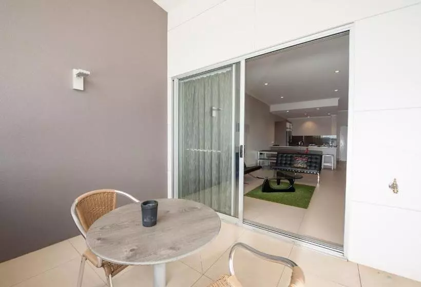 ２ベッドルームデラックスアパートメント, Laguna Serviced Apartments