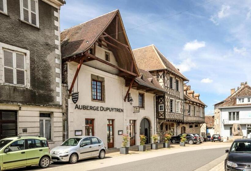 Номер Стандарт, Auberge Dupuytren