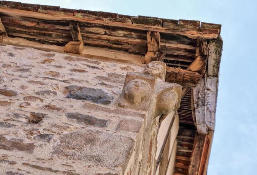 家庭间, Auberge Dupuytren