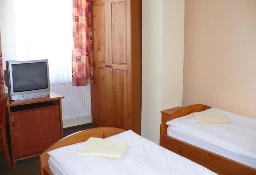 带2个卧室的套房, Motel Ranč