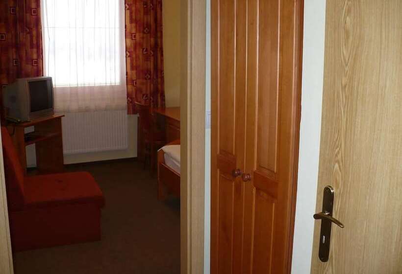 غرفة قياسية فردية, Motel Ranč