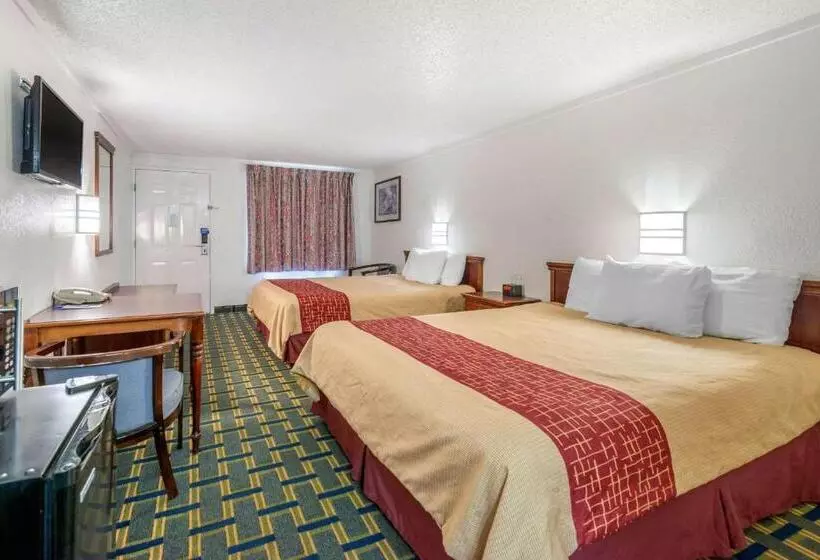 スタンダードルーム, Hilliard Motor Lodge