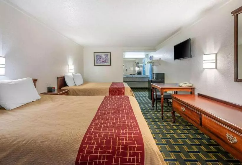 スタンダードルーム, Hilliard Motor Lodge