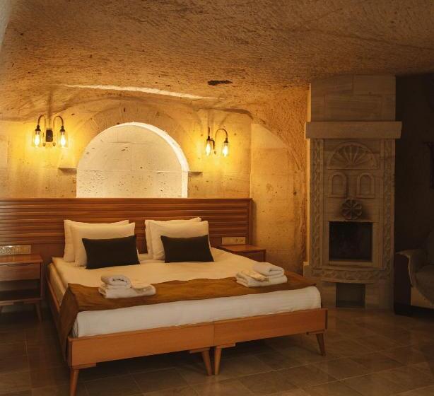 מיטת קינג בסוויטה, Juno Cappadocia Adults Only