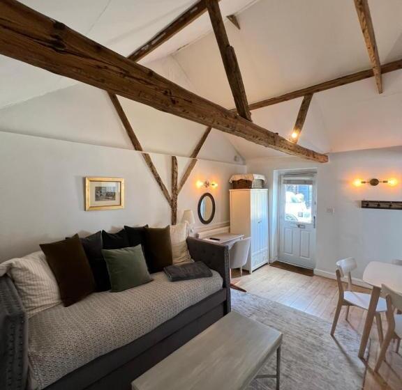 בית, חדר שינה 1, Pear & Olive Cottage