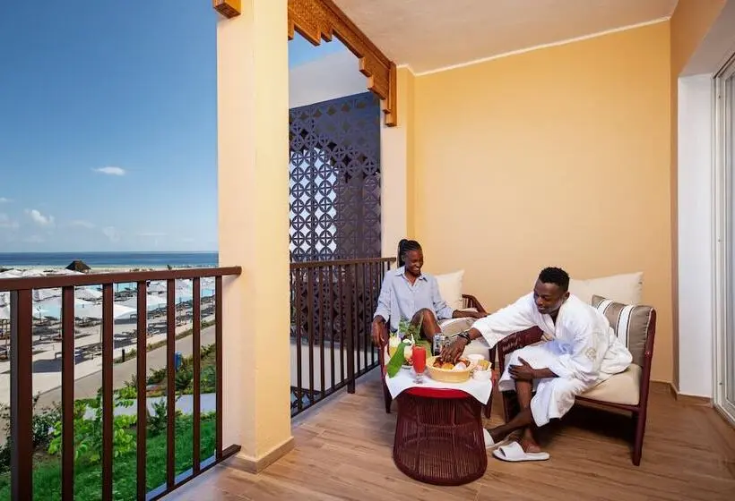 سوییت جونیور سوپریور, The Mora Zanzibar   Luxury All Inclusive