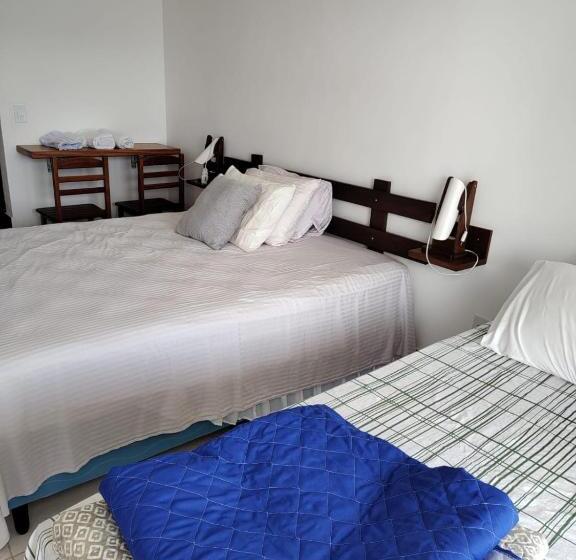 חדר דלוקס לשלושה עם נו לים, Camboinhas Bed And Breakfast