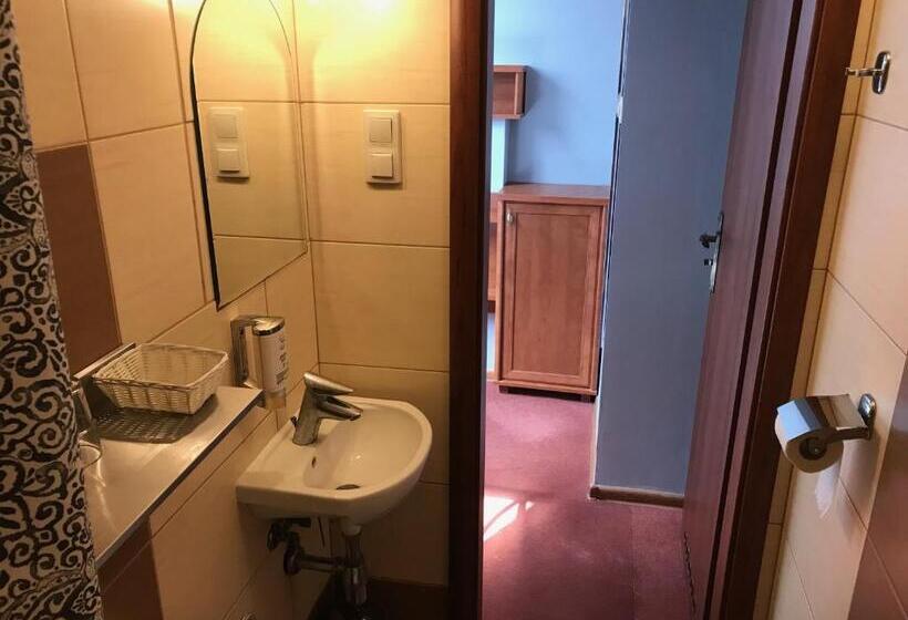 חדר משפחתי, Polaris Krynica Morska