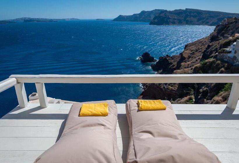 سوییت سوپریور, Armeni Luxury Villas