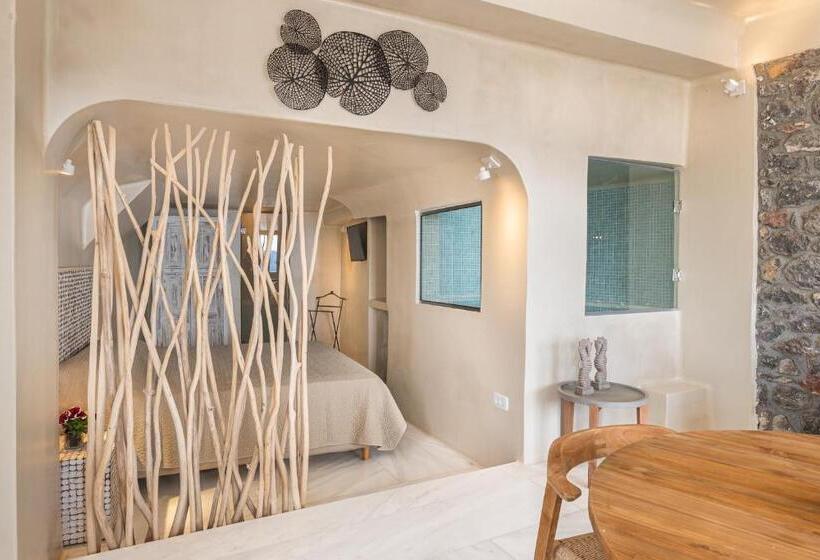 سوییت سوپریور, Armeni Luxury Villas