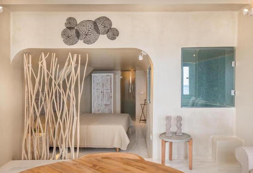 سوییت سوپریور, Armeni Luxury Villas