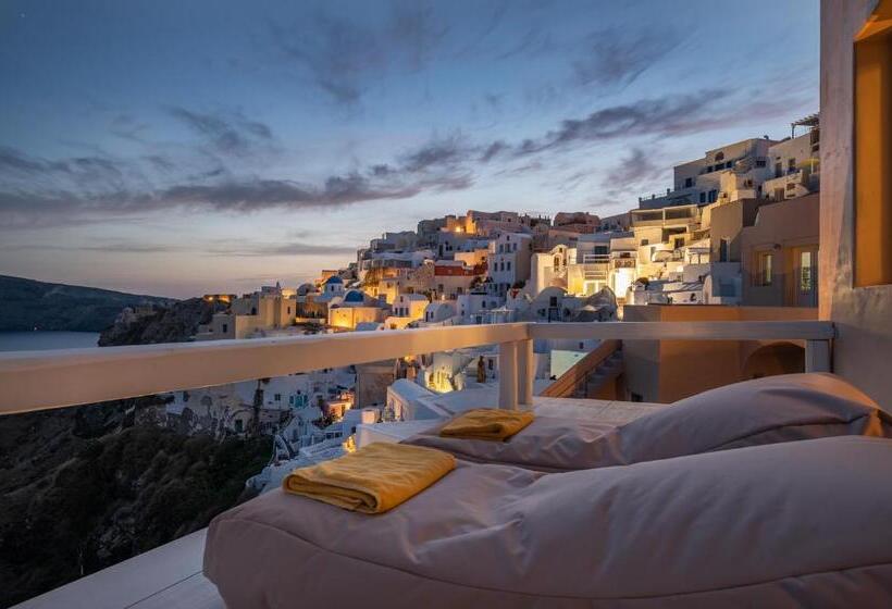 سوییت سوپریور, Armeni Luxury Villas