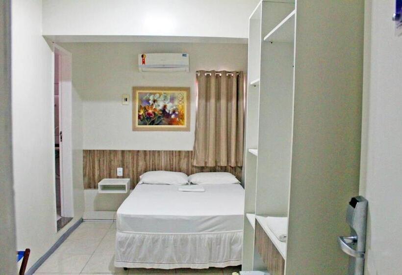 Quarto Estandar Individual, Aeroporto Montese Star
