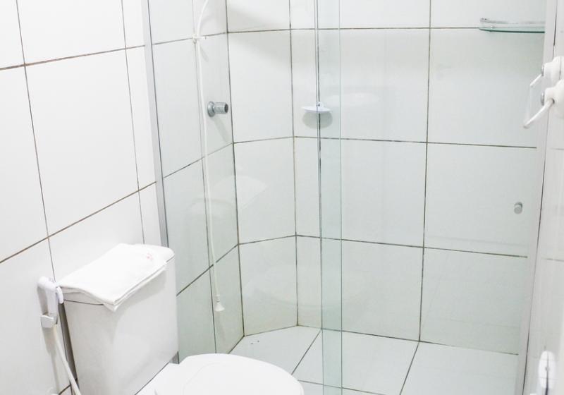 Quarto Estandar, Aeroporto Montese Star