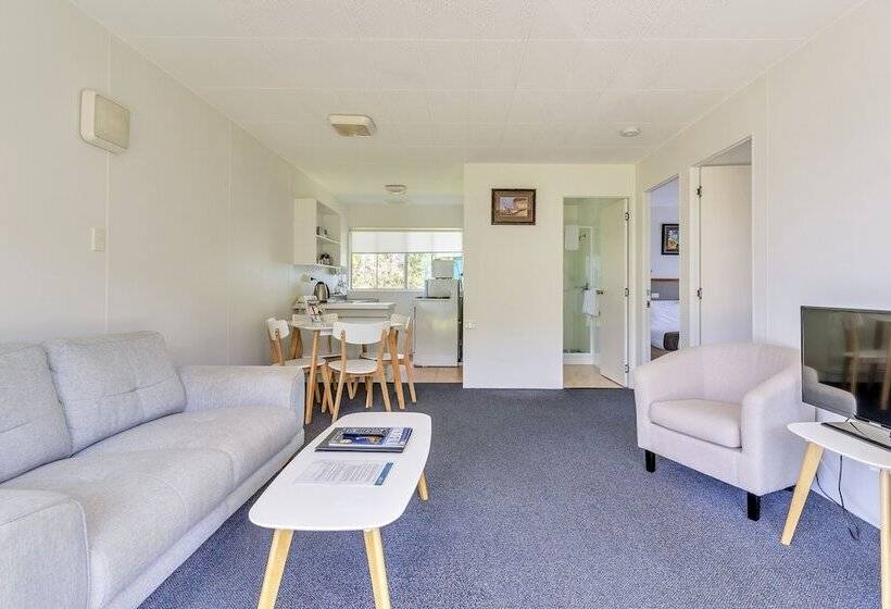 آپارتمان 2 خوابه, Aloha Apartments