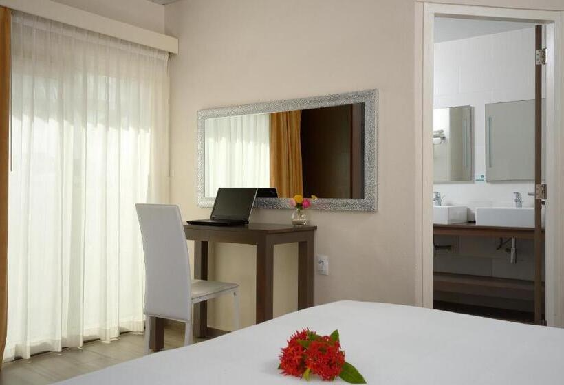 سوئیت با تخت بزرگ, Belmar Oceanfront Apartments