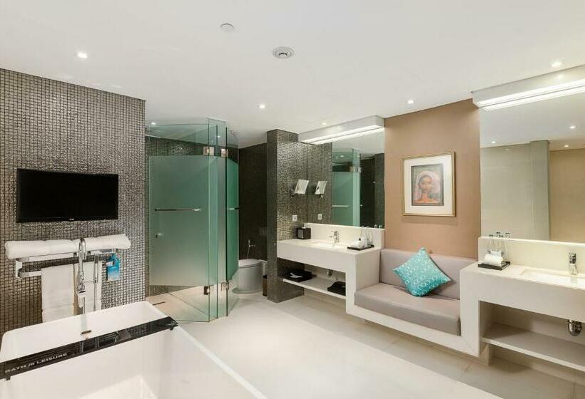 キングサイズベッドのジュニアスイート, Double Six, Luxury Hotel Seminyak