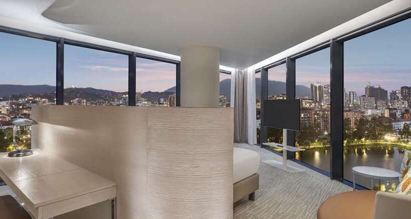 سوییت, Hilton Batumi