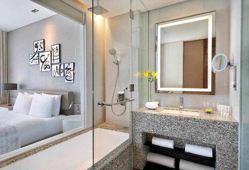 اتاق سوپریور با تخت بزرگ, Le Méridien City Centre Bahrain