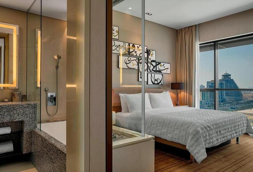 Club Room King Bed, Le Méridien City Centre Bahrain