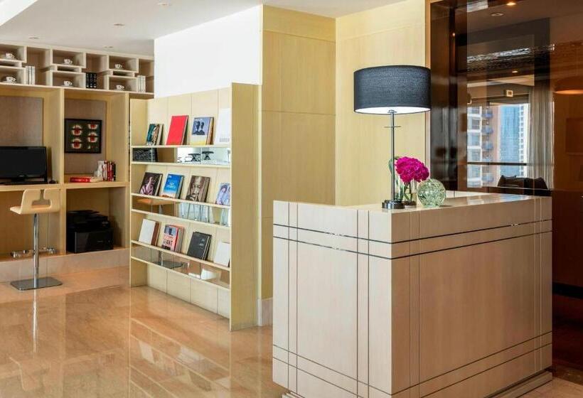 اتاق کلاب, Le Méridien City Centre Bahrain