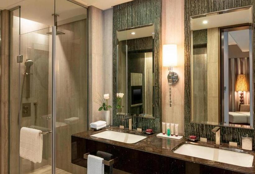 سوئیت با تخت بزرگ, Le Méridien City Centre Bahrain