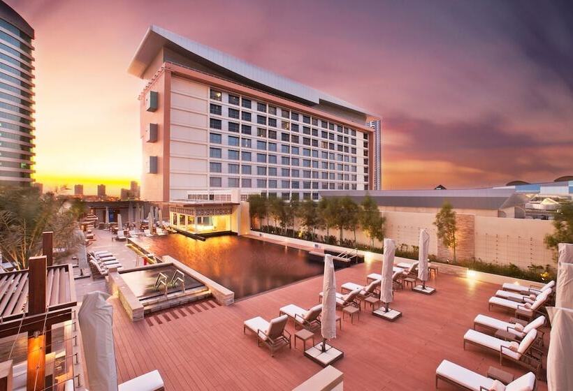 اتاق کلاب, Le Méridien City Centre Bahrain