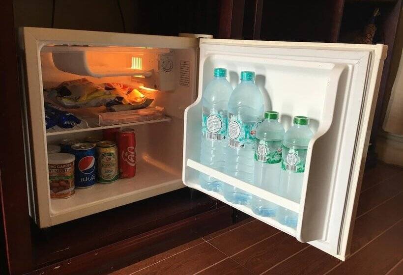 اتاق لوکس خانوادگی, Luang Prabang Legend