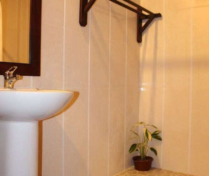 اتاق لوکس, Luang Prabang Legend