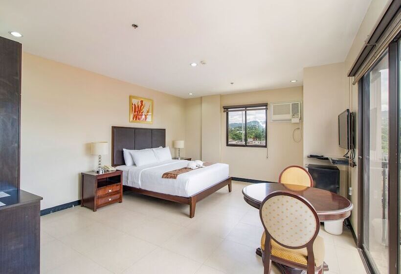 سوییت, Main Hotel & Suites