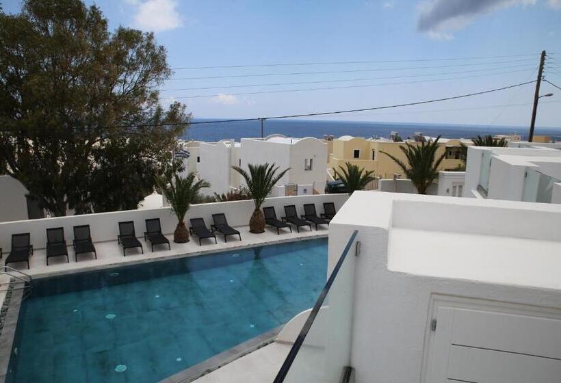 غرفة سوبيريور مطلّة علي البحر, Mar N Mar Crown Hotel Suites