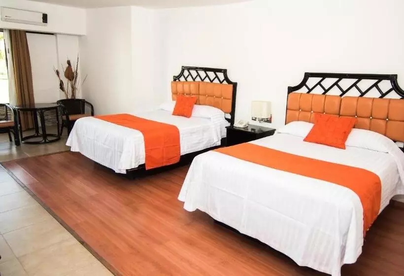 اتاق استاندارد با چشمانداز باغ, Maria Dolores San Luis Potosi