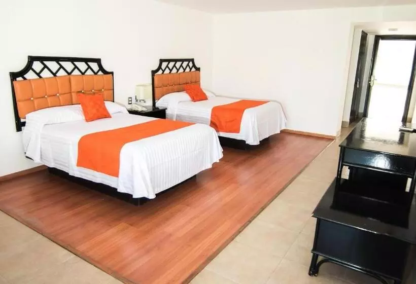 اتاق استاندارد با چشمانداز باغ, Maria Dolores San Luis Potosi