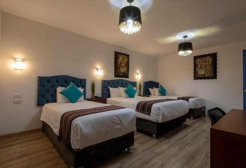 スーペリアの4人部屋, Rojas Inn