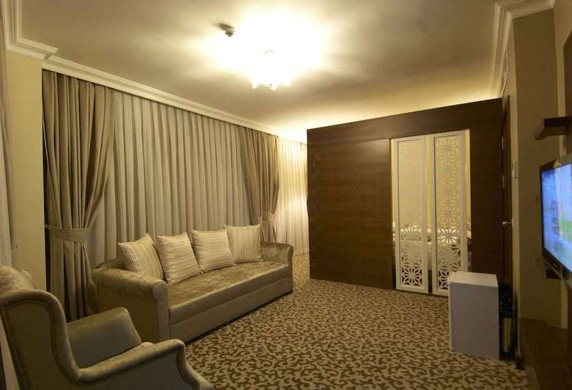 جناح, Safran Thermal Resort