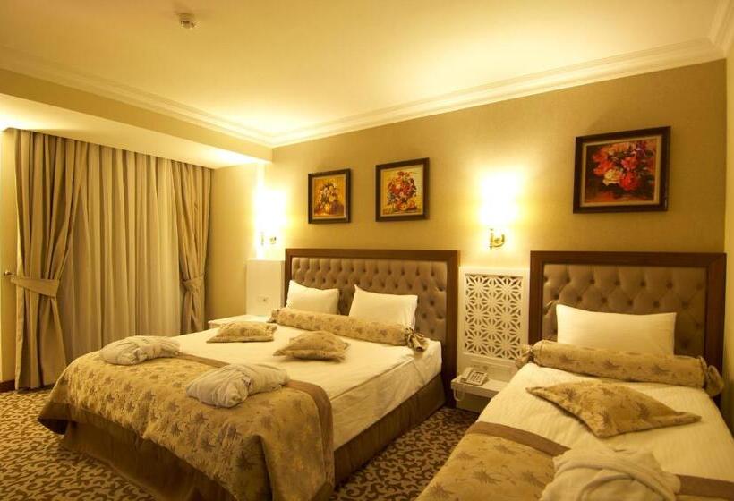 غرفة ديلوكس مزودة بشرفة, Safran Thermal Resort