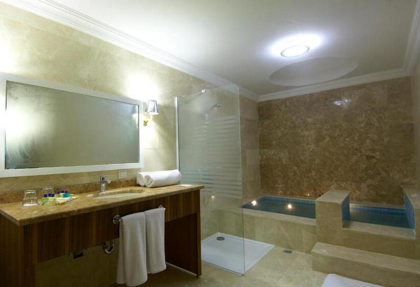 فيلا غرفة نوم واحدة مع مسبح, Safran Thermal Resort