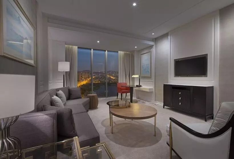 クラブスイート, Sheraton Qingdao Licang