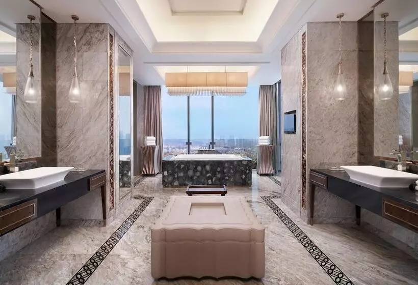 プレジデントスイートルーム, Sheraton Qingdao Licang
