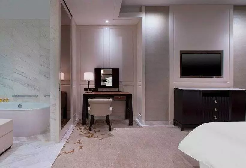 クラブスイート, Sheraton Qingdao Licang