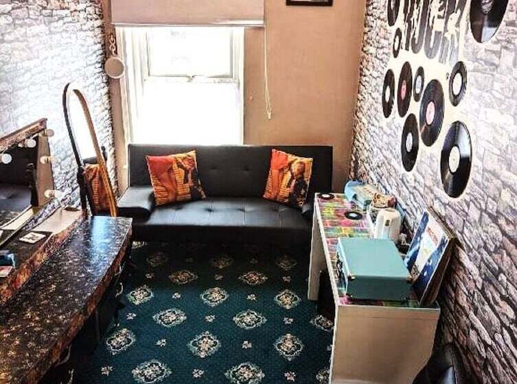 テーマパークスイートルーム, The Mercury, Blackpool   Over 21 S Only