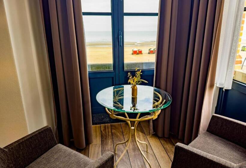 اتاق لوکس با چشمانداز دریا, Villa Select