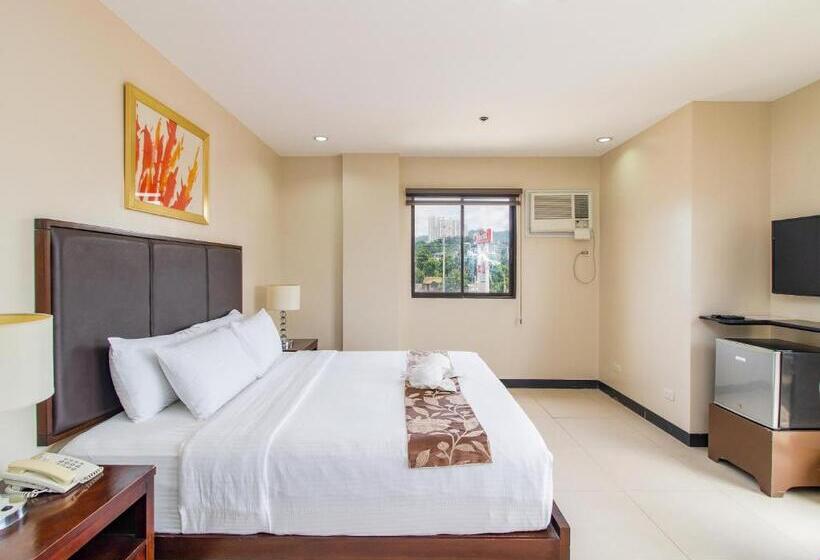 سوییت, Main Hotel & Suites